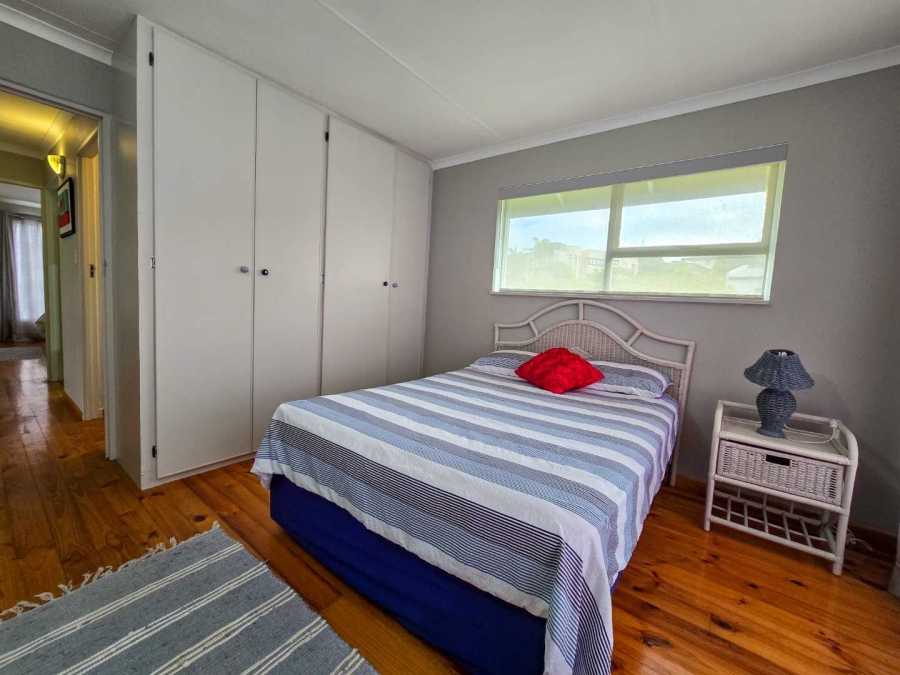 4 Bedroom Property for Sale in Stilbaai Wes Western Cape